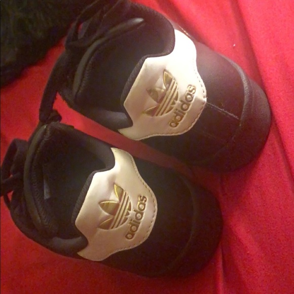 Classic Black / white Adidas - Picture 3 of 4